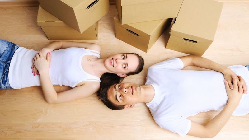 Don’t Trust Buddies With a Move: Hire Movers in Conroe TX Instead