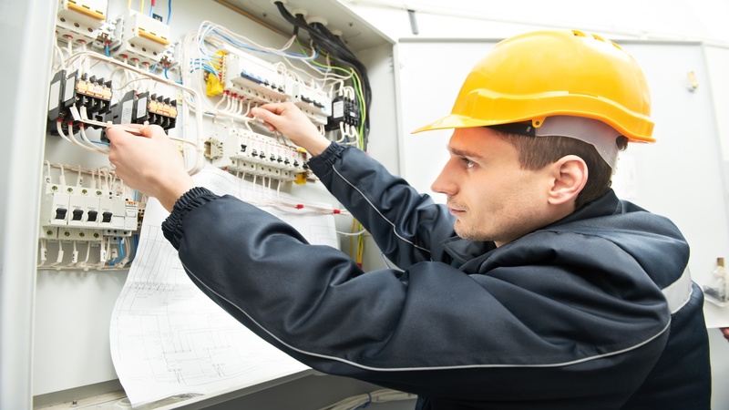 What Does The Work Of An Electrician Include?