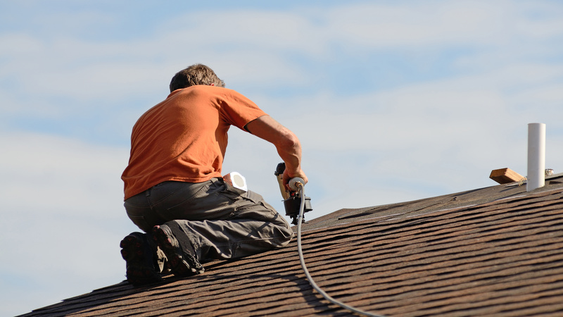 Common Services Offered by Roofing Contractors in Eugene