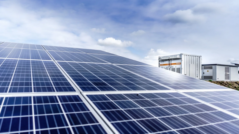 When to Consider Contacting Solar Contractors in Boulder, CO