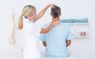 Why Similar Neck Symptoms May Require Different Chiropractic Plans Across One Family